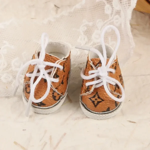 17cm Cute Brown Shoes Accessory for Labubu Dolls - Handmade Shoes with Colorful Petal Design | Labubu Doll Accessories
